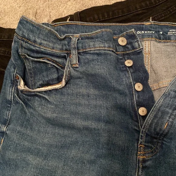 Jean Bundle! - Picture 8 of 13